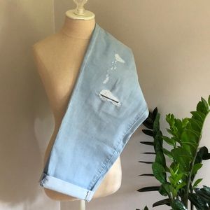 Universal Thread Girlfriend Crop size 22
